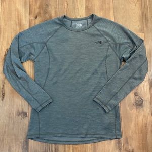 North Face long sleeve tech Shirt